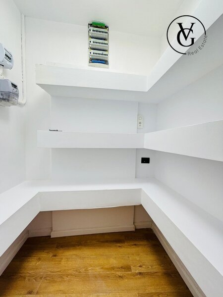 Centrul Vechi, central, apartament 3 camere, ideal investitie.